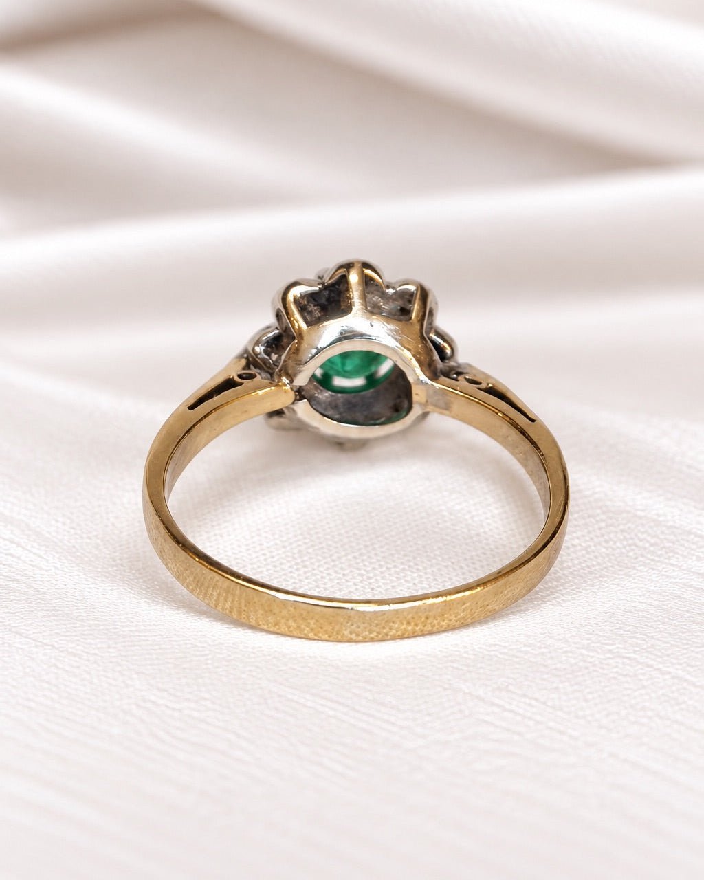 Bague Marguerite Émeraude &amp; Diamants "Laura" - Elliade Paris