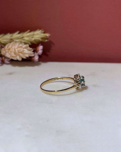 Bague Marguerite Émeraude &amp; Diamants &quot;Lenie&quot; - Elliade Paris