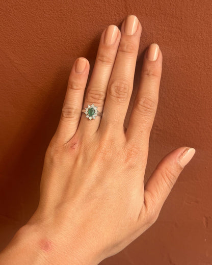 Bague Marguerite émeraude &amp; diamants &quot;Solène&quot; - Elliade Paris