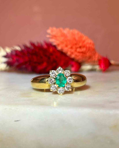 Bague Marguerite émeraude &amp; diamants &quot;Marion&quot;