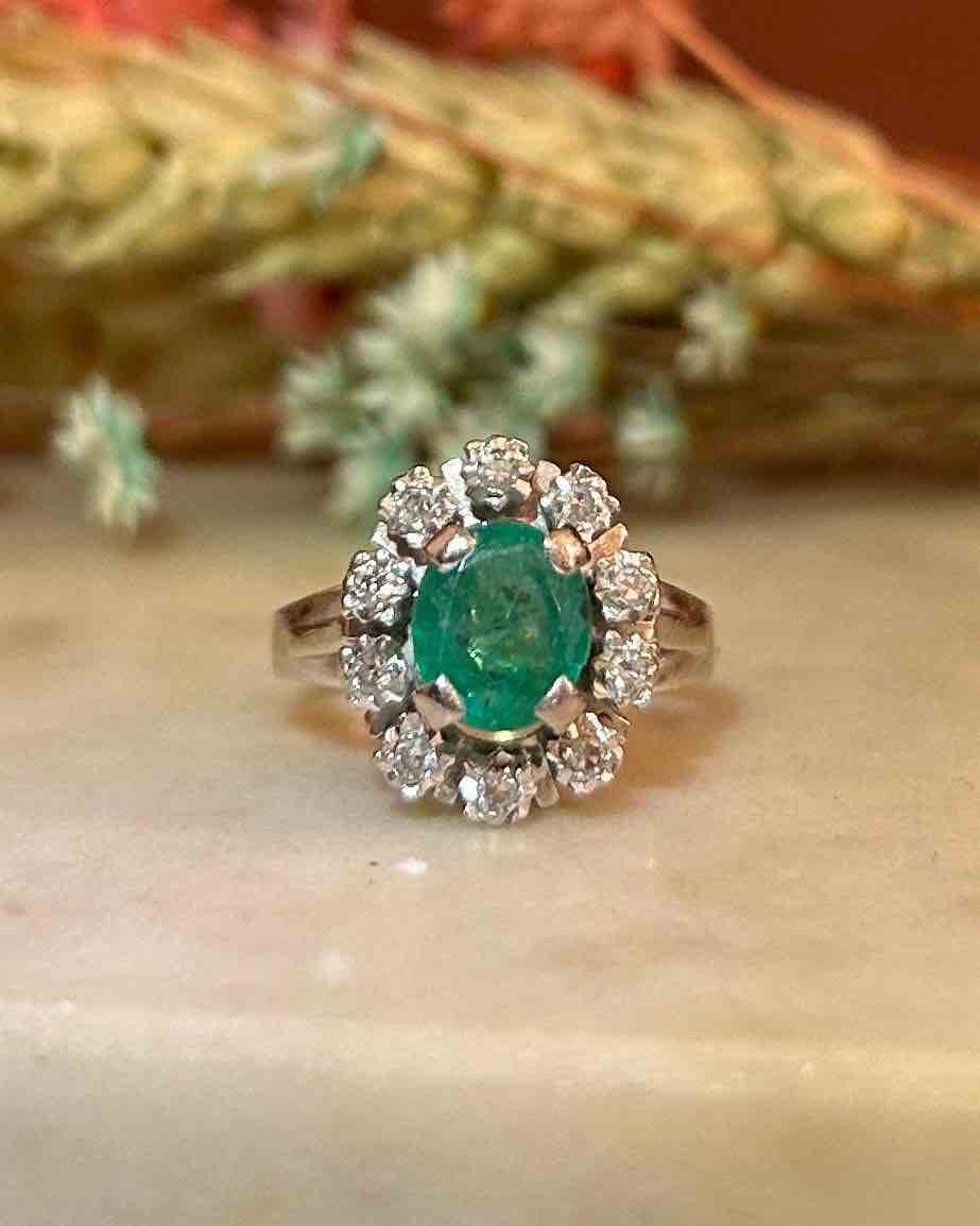 "Ashley" Emerald &amp;amp; Diamond Daisy Ring 