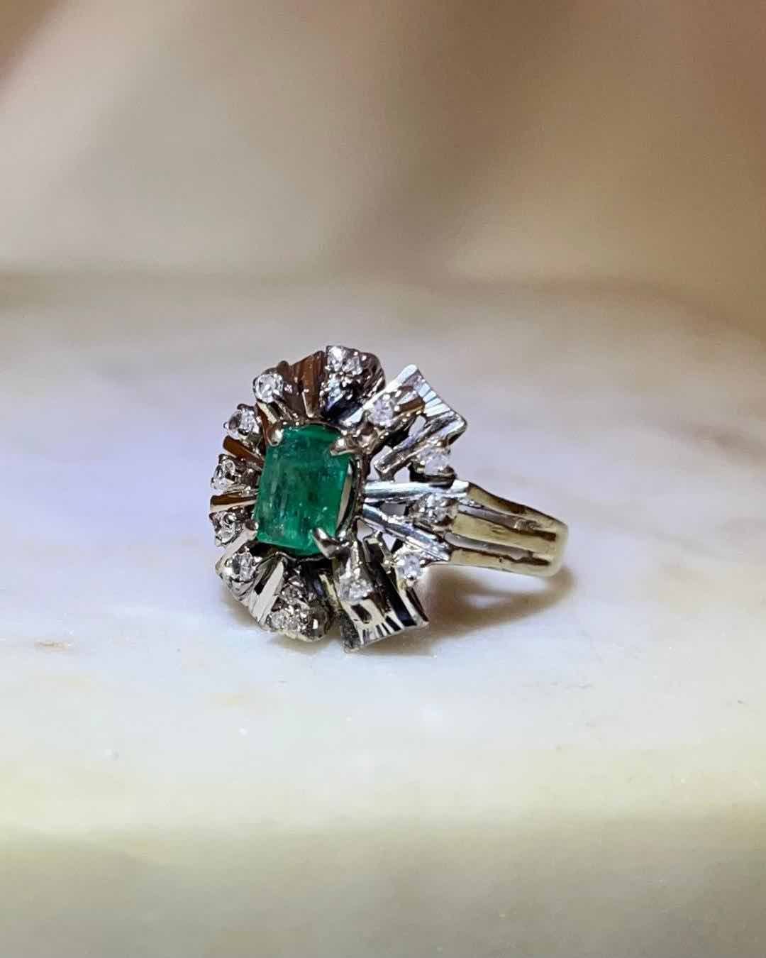 Bague Marguerite Émeraude et Diamants "Giana" - Elliade Paris