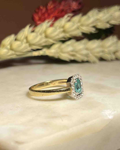Bague Marguerite Émeraude et Diamants &quot;Selena&quot; - Elliade Paris