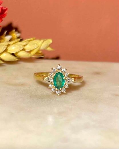 Bague Marguerite Emeraude &amp; Diamants &quot;Kacie&quot;