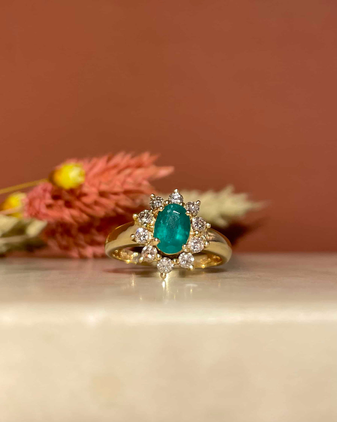 Bague Marguerite Émeraude 0.75 carat &amp; Diamants &quot;Maelia&quot;