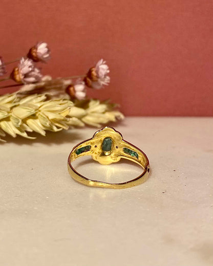 Bague Marguerite Émeraudes &amp; Diamants &quot;Clara&quot; - Elliade Paris