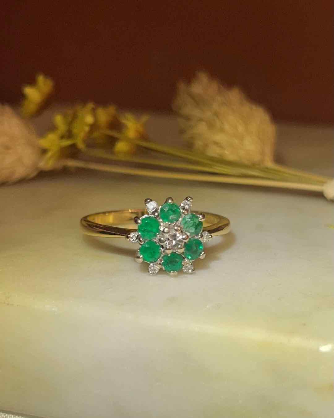 Bague Marguerite Émeraudes &amp; Diamants &quot;Dalila&quot;