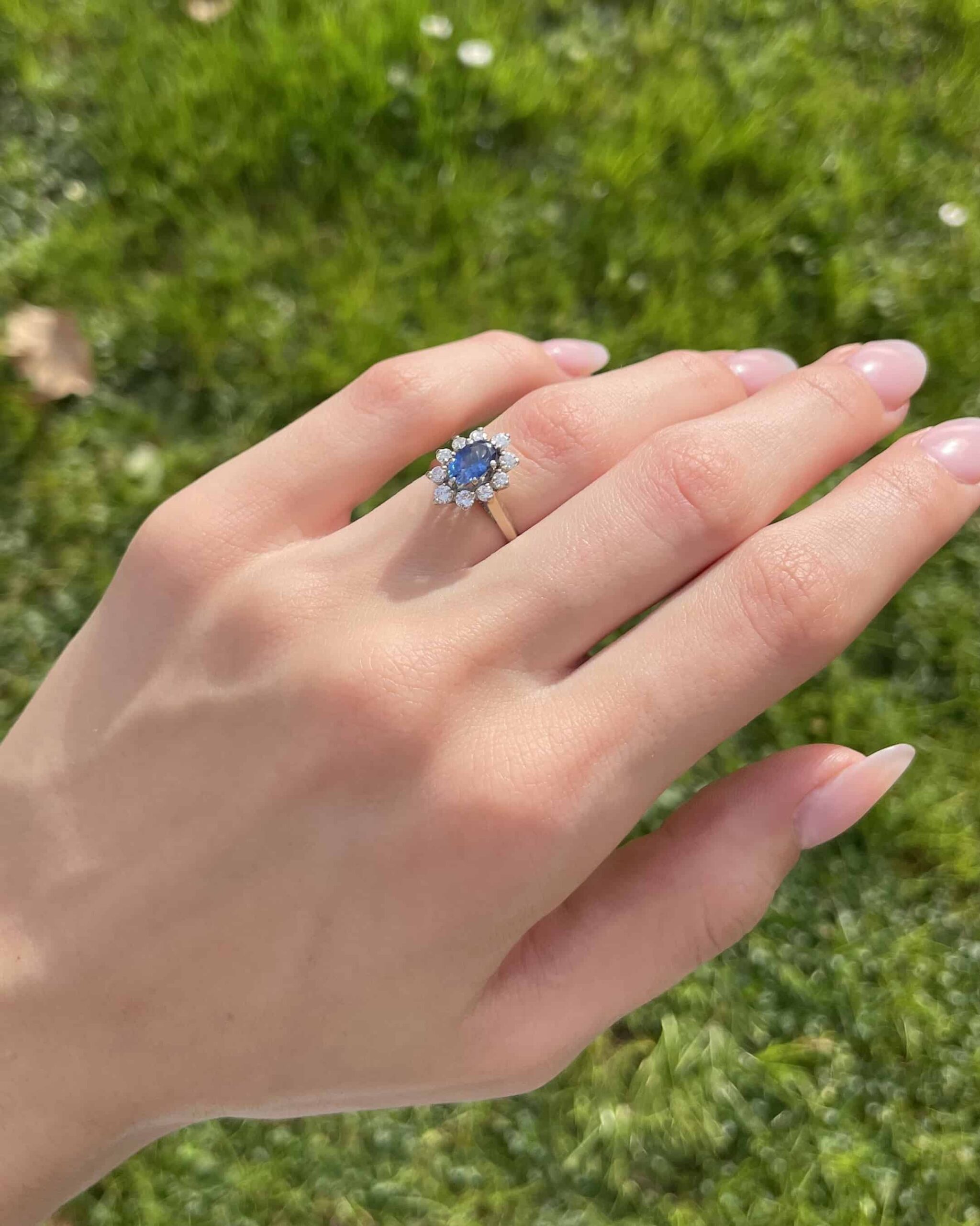 Bague Marguerite Saphir &amp; Diamants &quot;Caspian&quot;