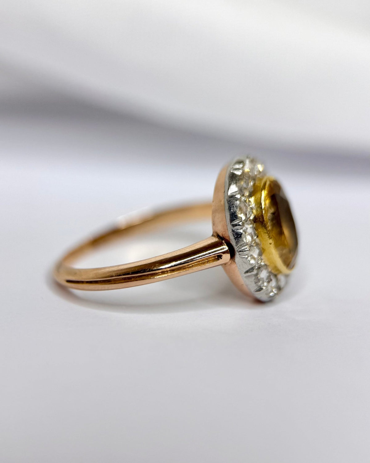 Bague Marguerite Fin XIXème Citrine 1.42 carat &amp; Diamants 4.1g "Leonora" - Elliade Paris