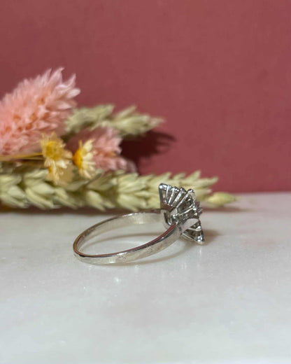 Bague Marguerite Fleur 17 Diamants &quot;Norah&quot; - Elliade Paris