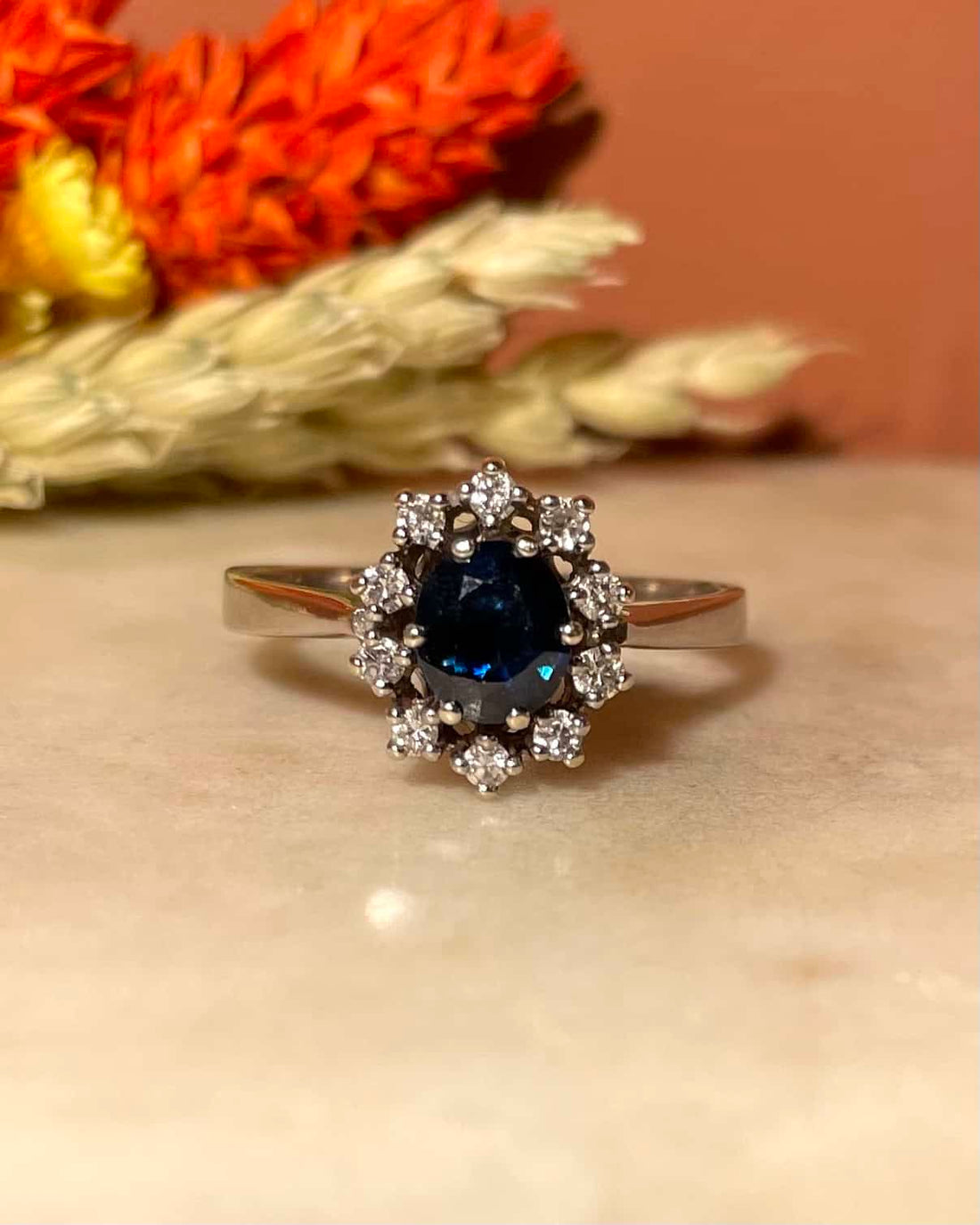 Bague Marguerite Saphir &amp; Diamants &quot;Florinda&quot;