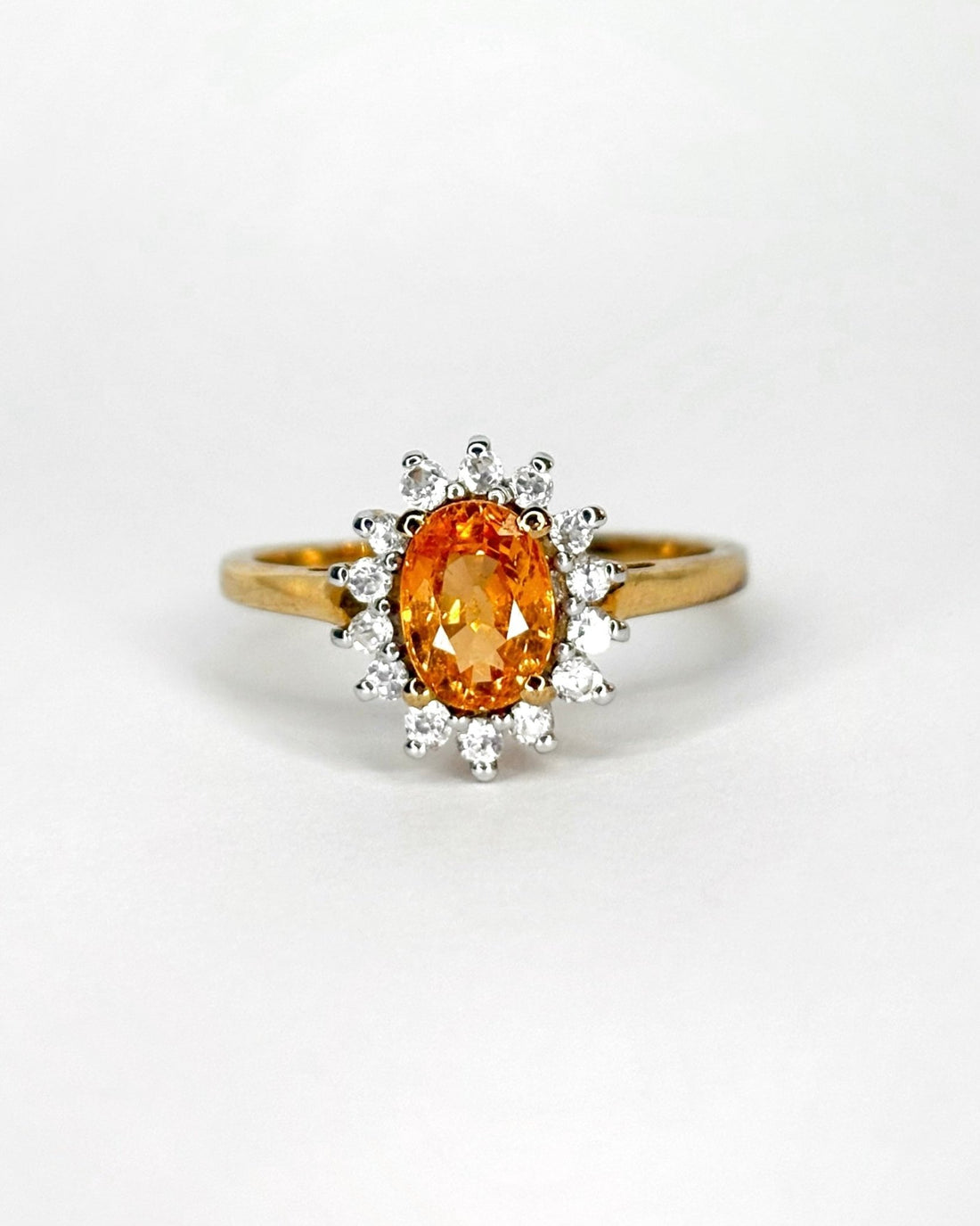 Bague Marguerite Grenat Hessonite 1.40 carat &amp; 14 Topazes Blanches &quot;Orlane&quot; - Elliade Paris