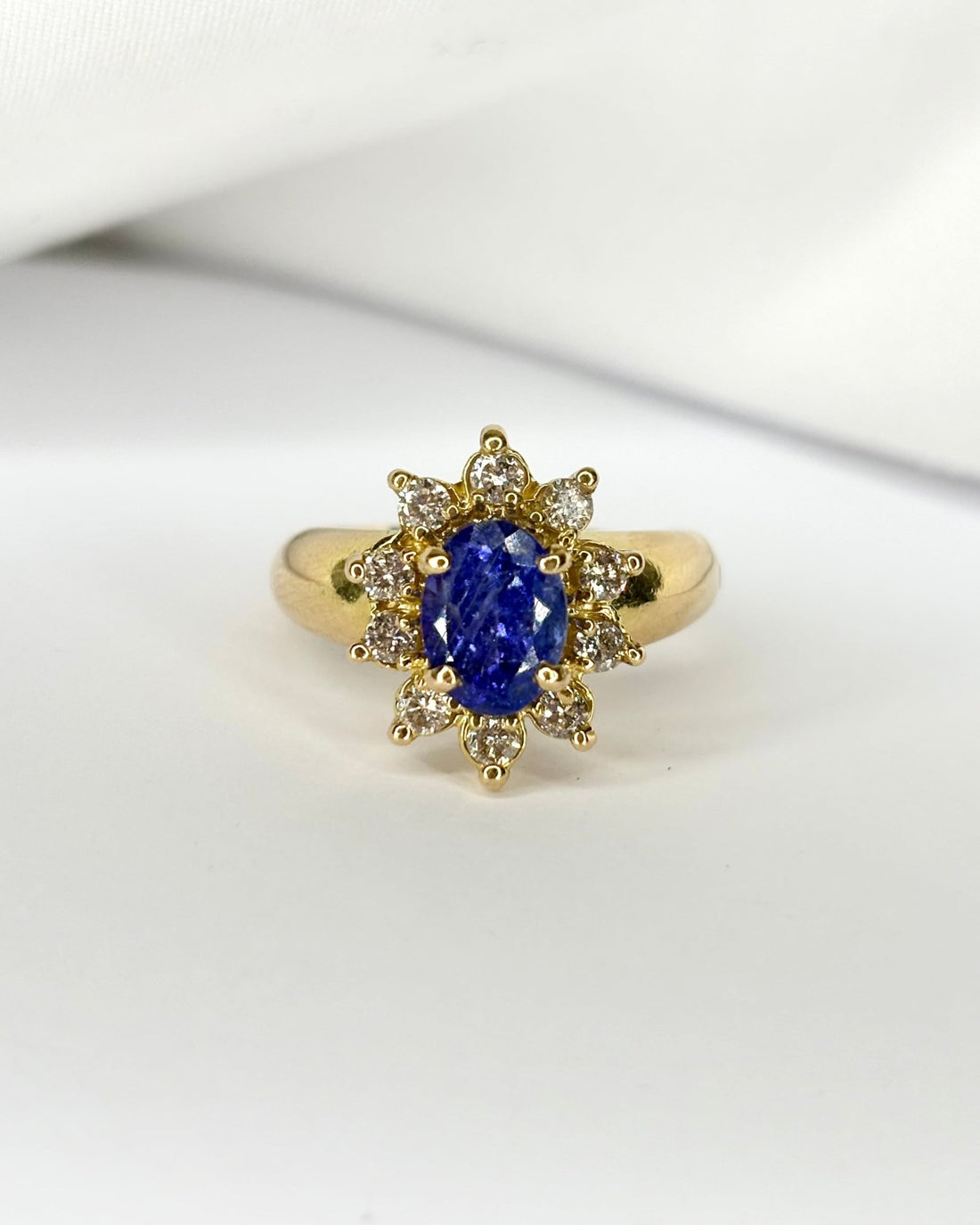 Bague Marguerite Jonc Tanzanite 1.55 carats &amp; Diamants “Garance” - Elliade Paris