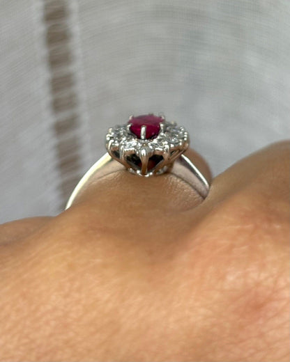 Bague Marguerite Marquise Rubis 0.56 carat &amp; Diamants 0.42 carat &quot;Victoire&quot; - Elliade Paris