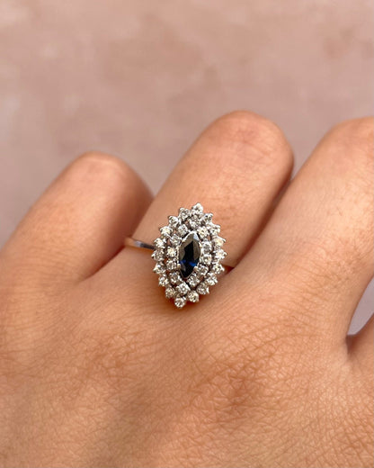 Bague Marguerite Marquise Saphir 0.30 carat &amp; Diamants 0.30 carat "Erika" - Elliade Paris