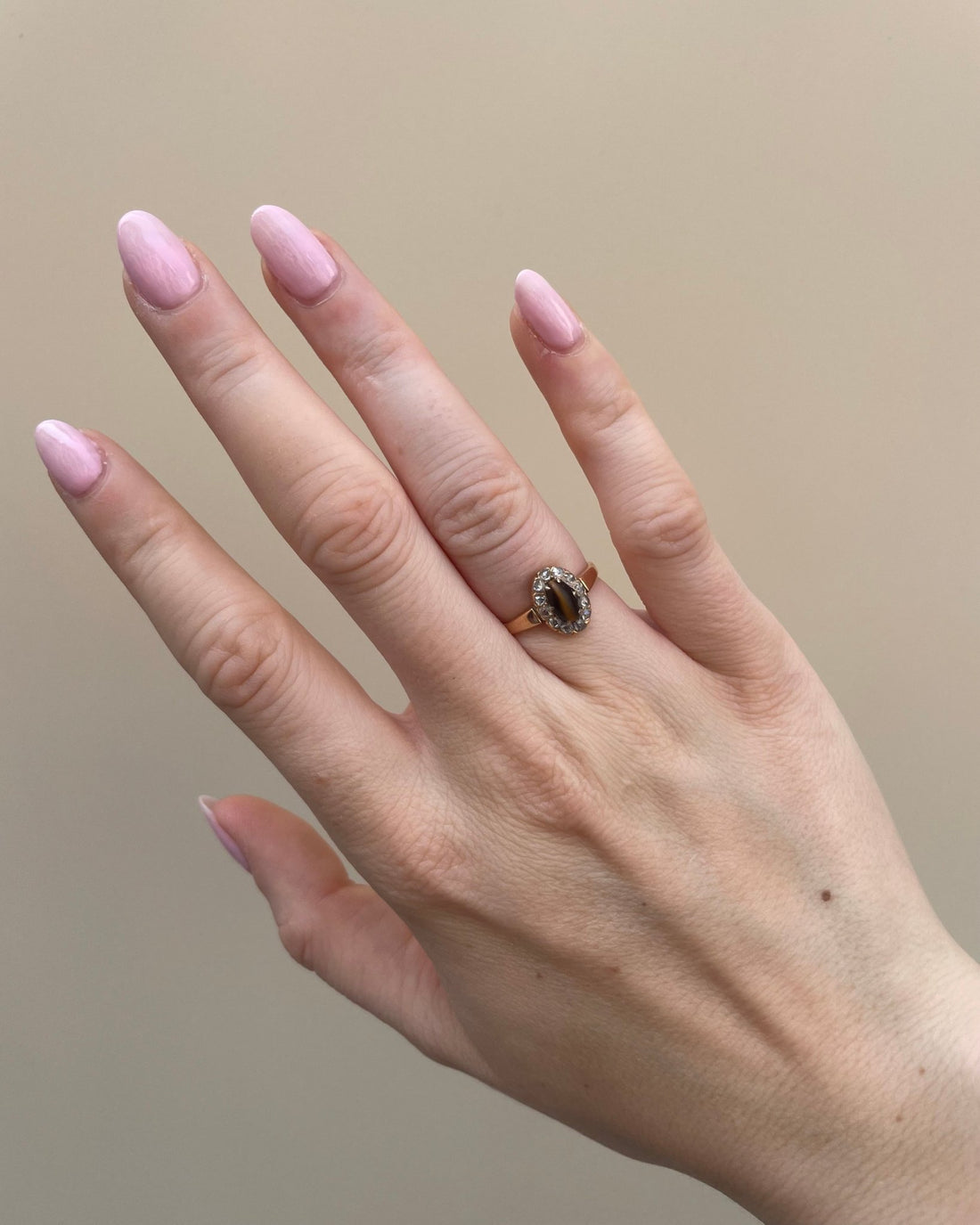 Bague Marguerite Oeil de Tigre 0.60 carat &amp; Diamants &quot;Carmen&quot; - Elliade Paris