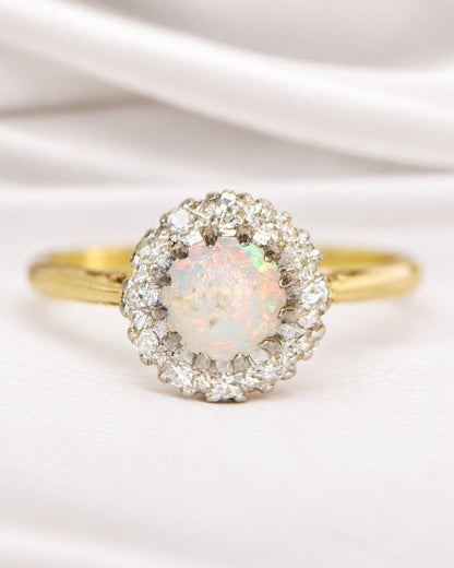 Bague Marguerite Opale 0.50 carat &amp; Diamants "Delphine" - Elliade Paris