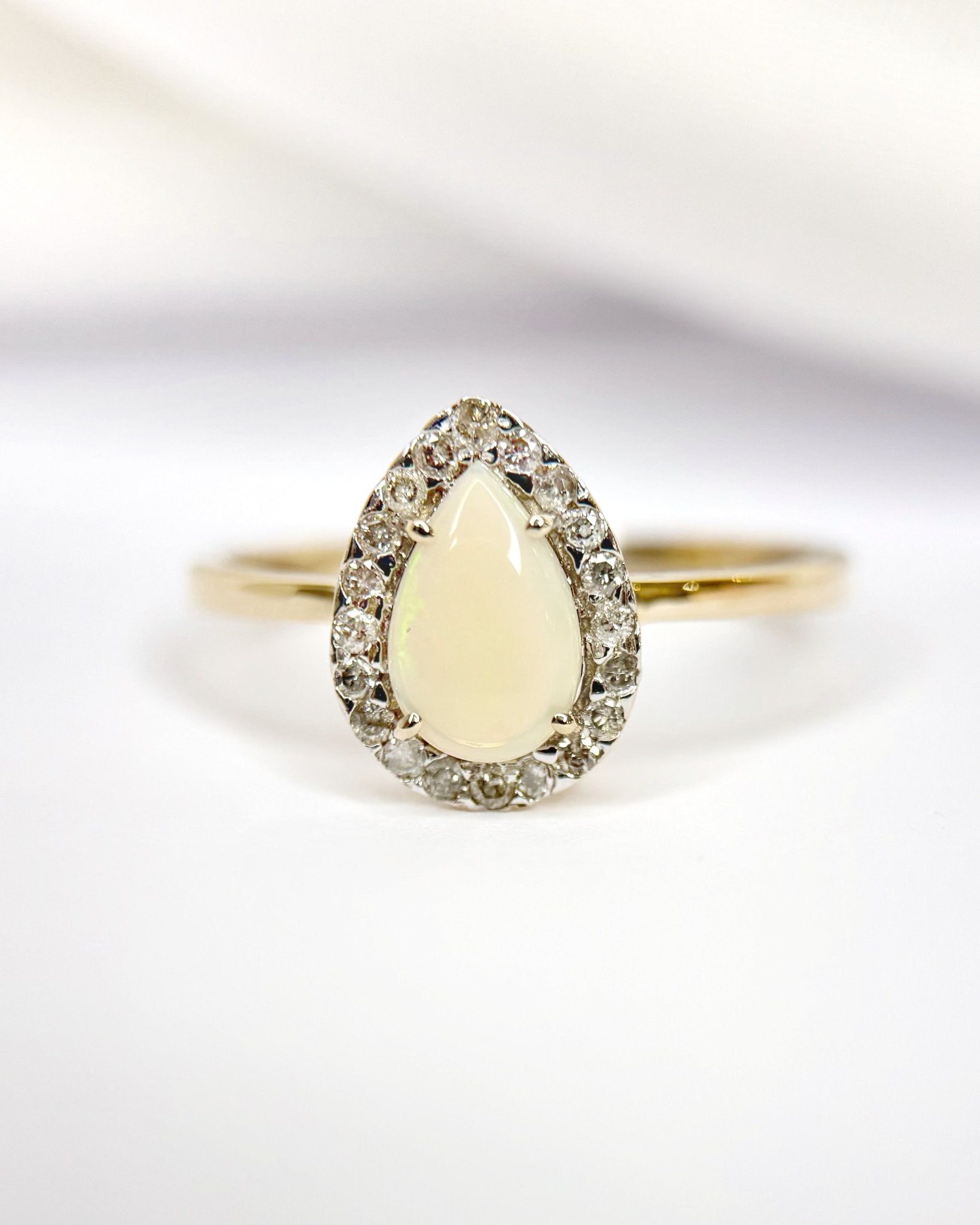 Bague Marguerite Opale 0.56 carat &amp; Diamants 0.20 carat "Ophélie" - Elliade Paris