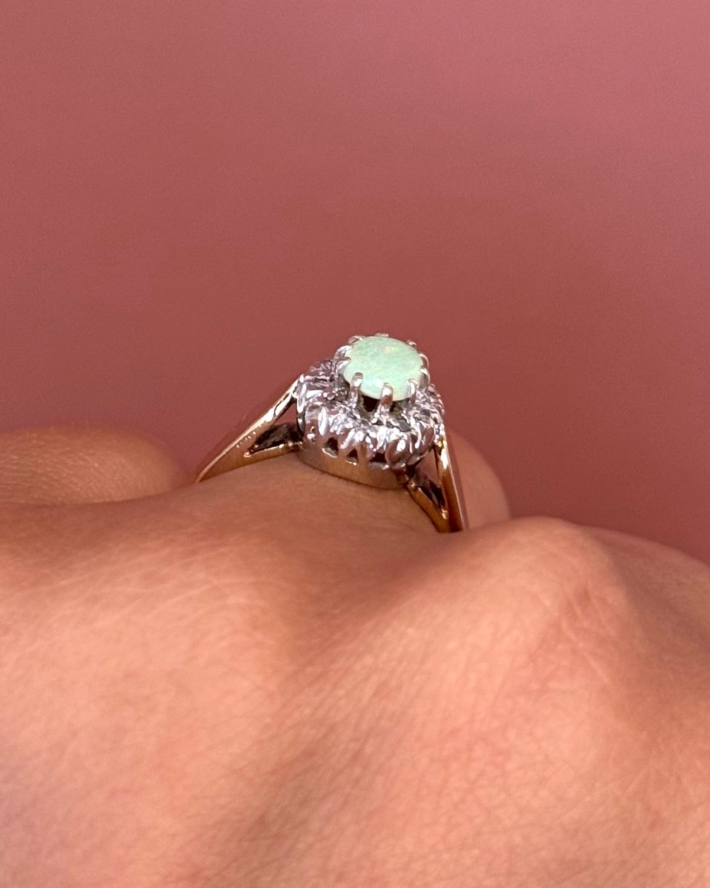 Bague Marguerite Opale 0.58 carat &amp; Diamants "Samira" - Elliade Paris