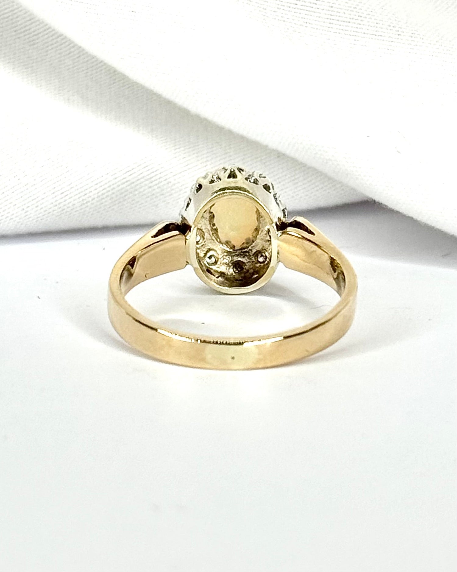 Bague Marguerite Opale 0.58 carat &amp; Diamants "Samira" - Elliade Paris