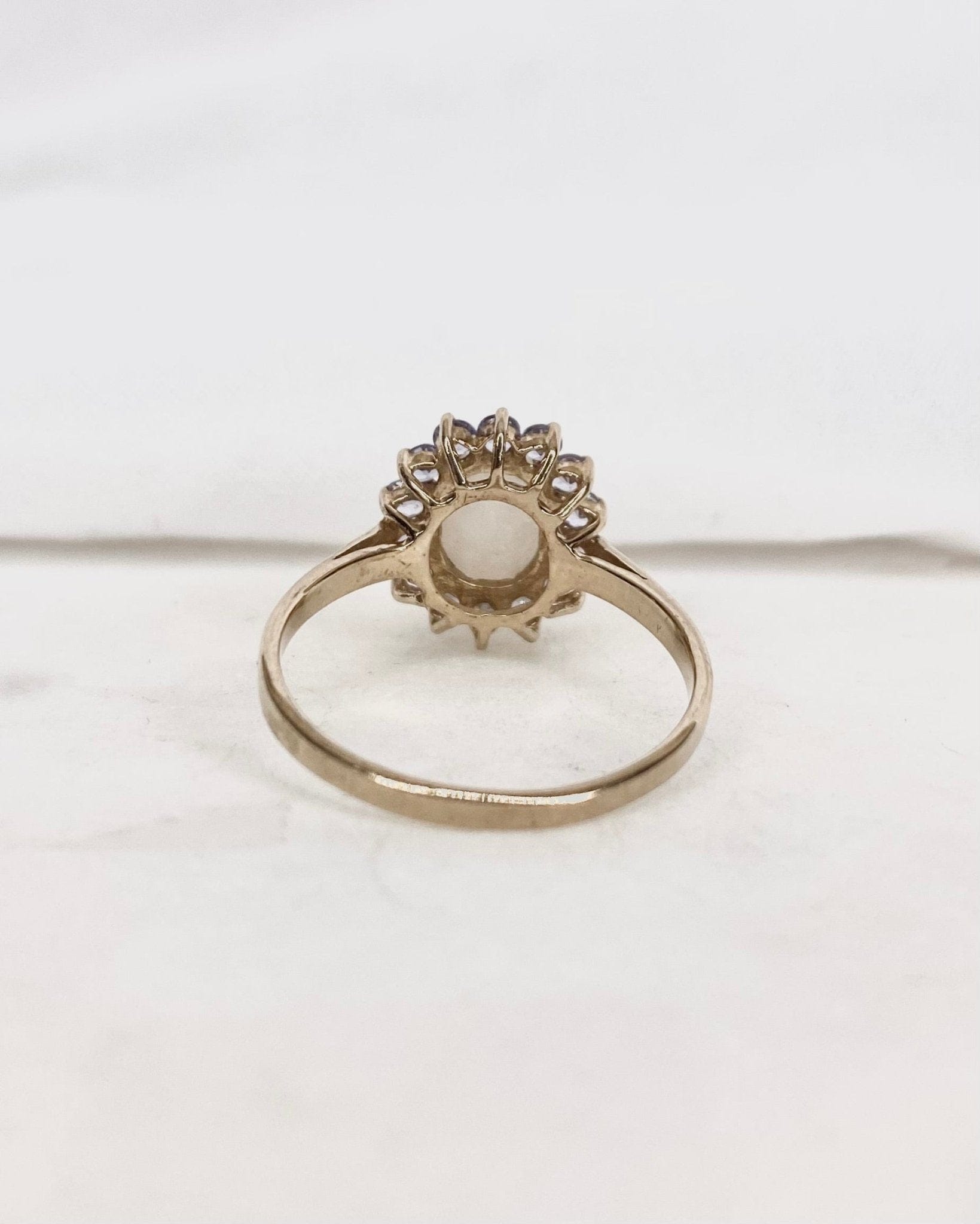 Bague Marguerite Opale 0.67 carat &amp; Tanzanites "Valentina" - Elliade Paris