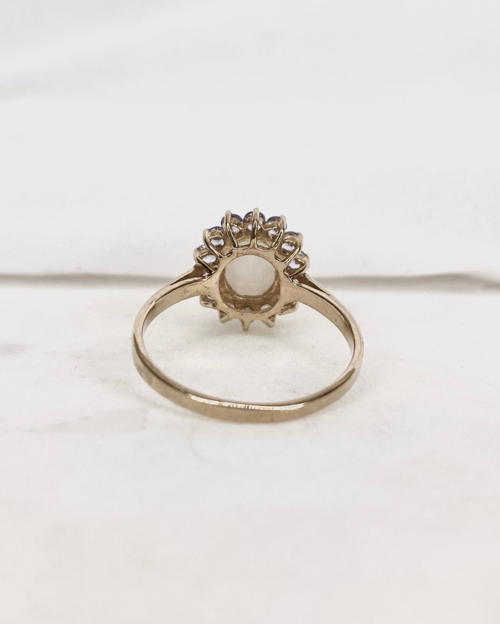Bague Marguerite Opale 0.67 carat &amp; Tanzanites &quot;Valentina&quot; - Elliade Paris