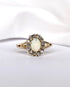 Bague Marguerite Opale 0.75 carat & Diamants "Claudia" - Elliade Paris