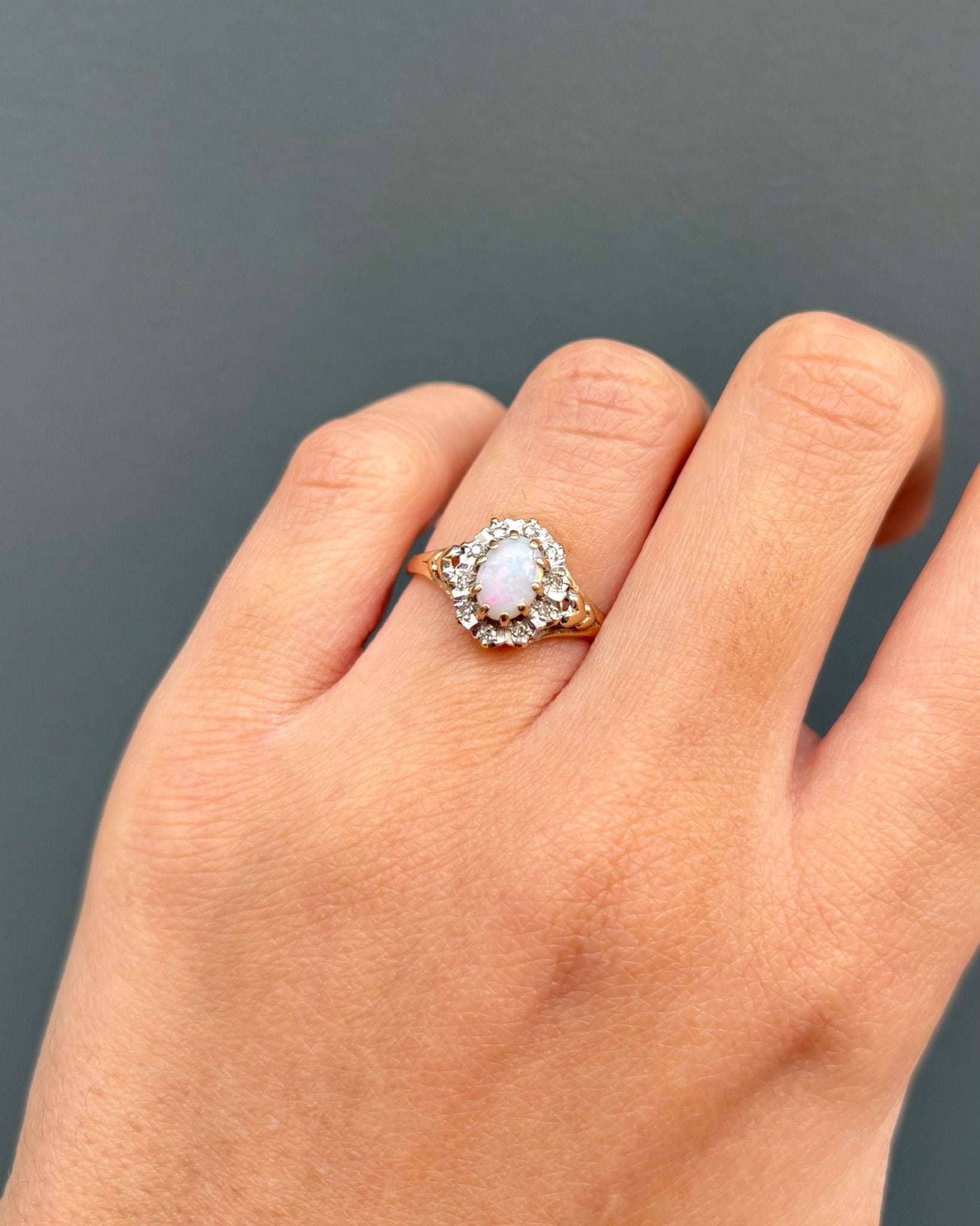 Bague Marguerite Opale &amp; 10 Diamants "Soleya" - Elliade Paris