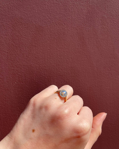 Bague Marguerite Opale &amp; 12 Diamants &quot;Odile&quot; - Elliade Paris