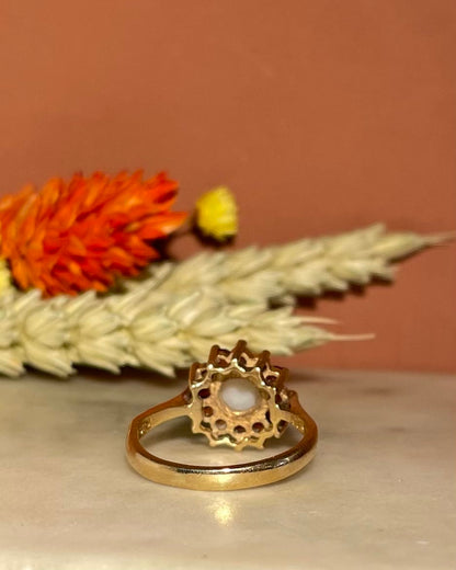 Bague marguerite Opale &amp; 12 Grenats &quot;Nelly&quot; - Elliade Paris