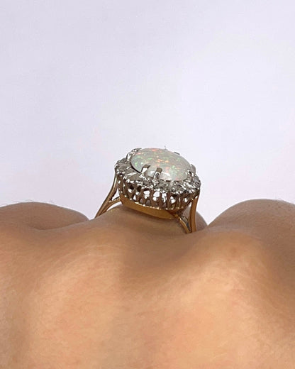 Bague Marguerite Opale 1.85 carat &amp; 8 Diamants "Camille" - Elliade Paris