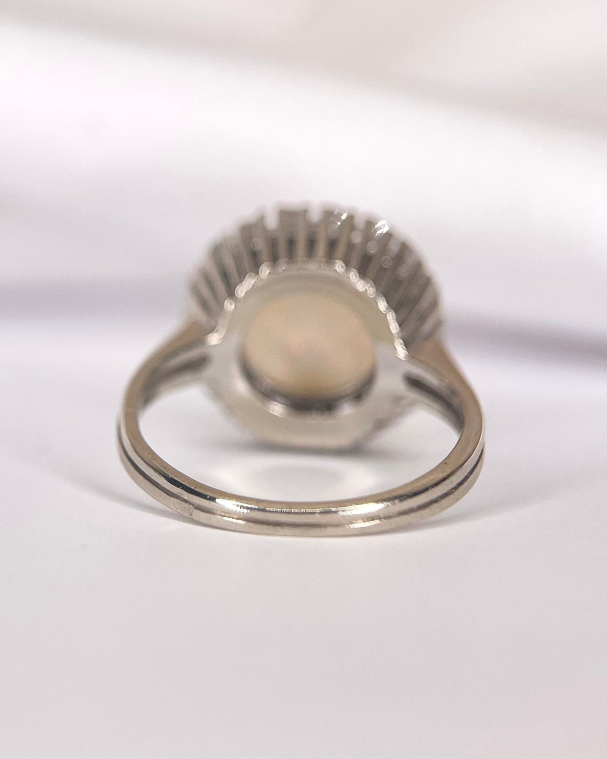 Bague Marguerite Opale 3.28 carats &amp; Diamants 0.36 carat "Selma" - Elliade Paris
