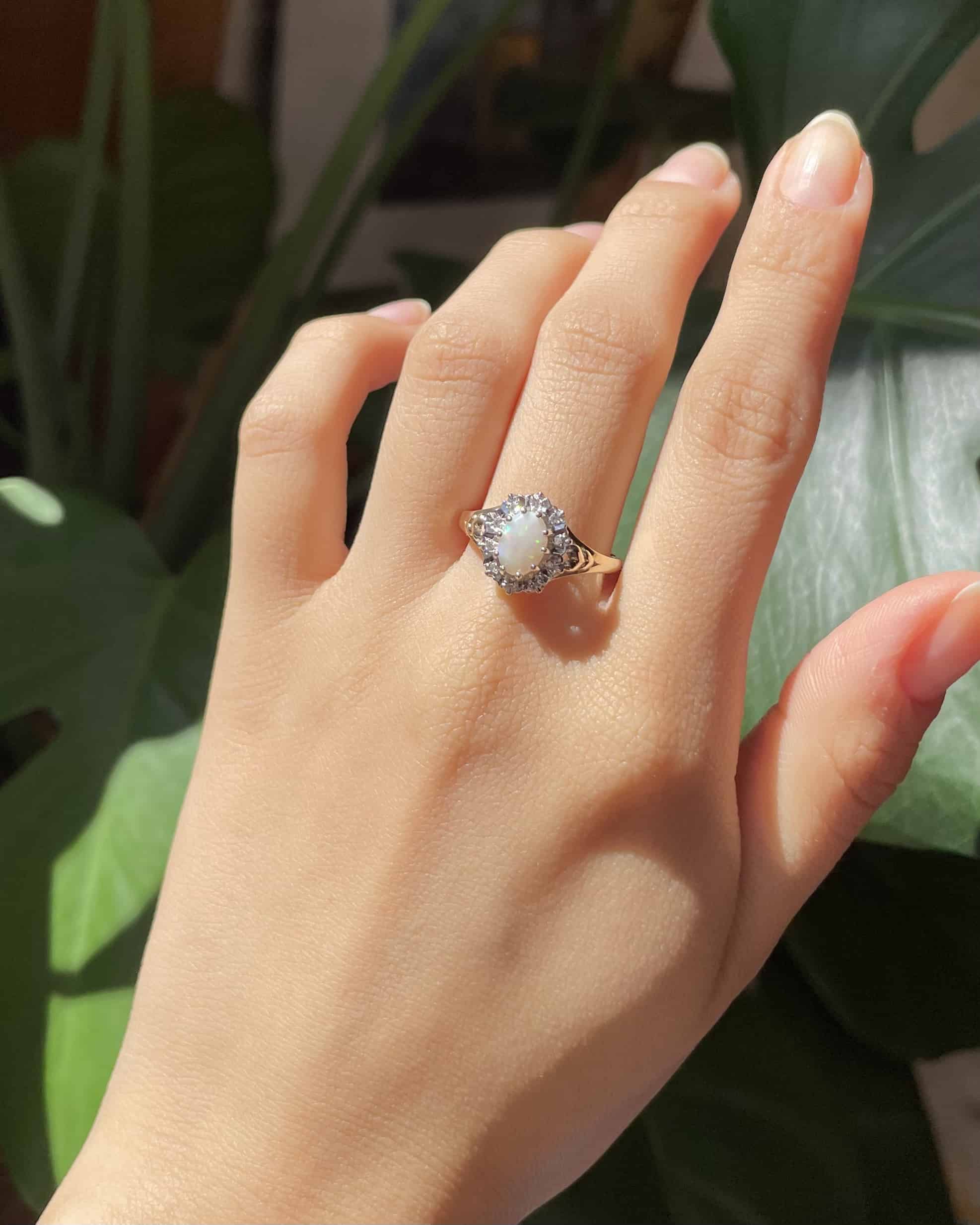 Bague Marguerite Opale &amp; 10 Diamants "Cora"