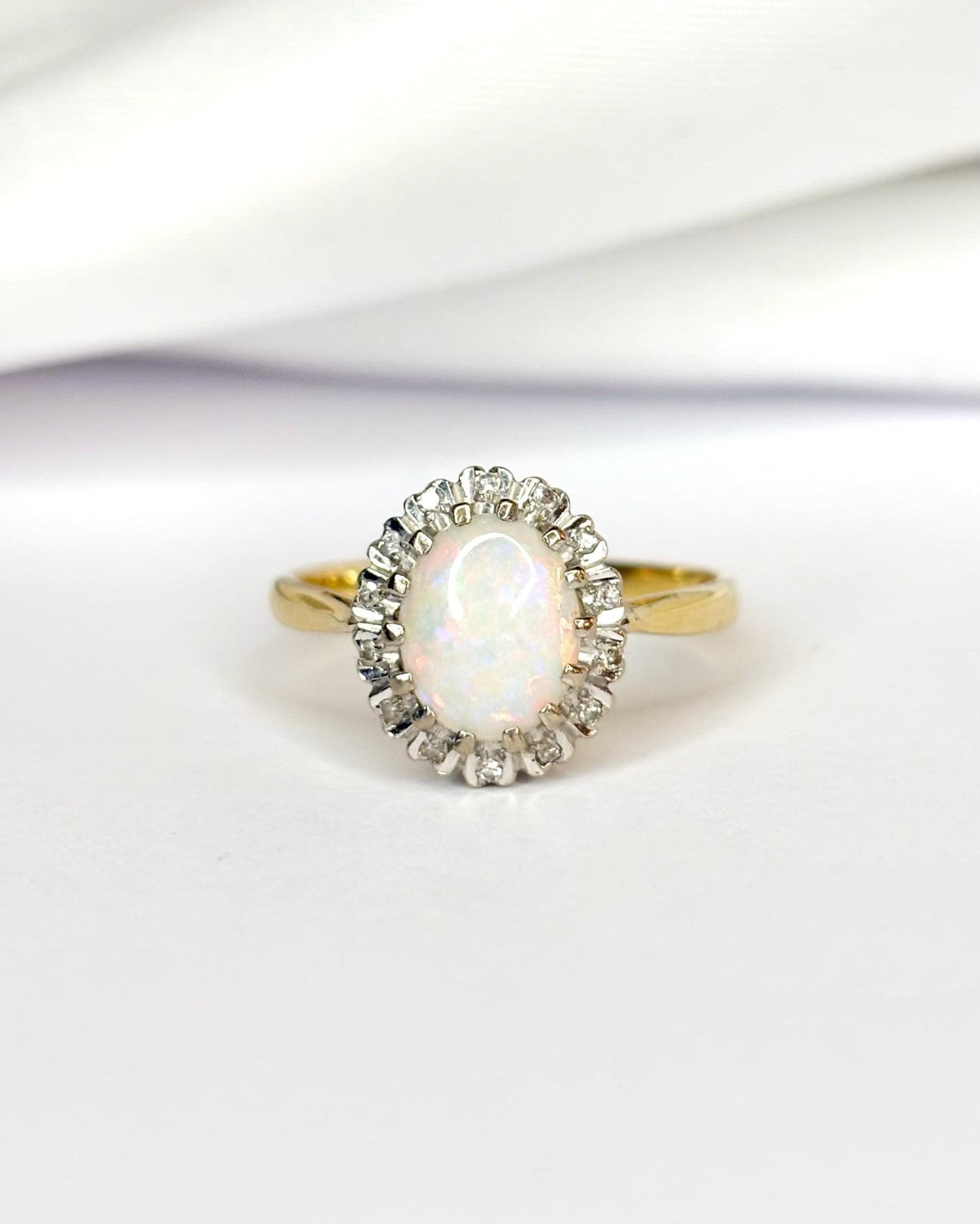 Bague Marguerite Opale &amp; Diamants "Dorothée" - Elliade Paris
