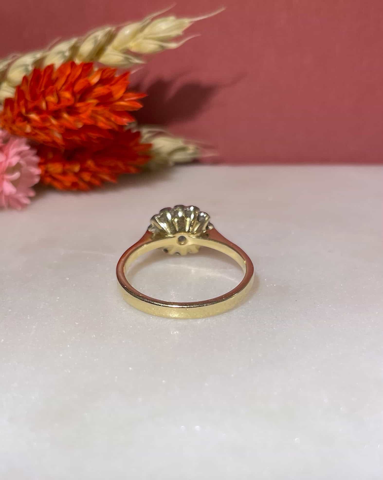 Bague Marguerite Opale &amp; Diamants "Eileen" - Elliade Paris