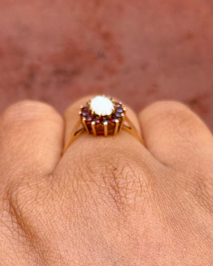 Bague Marguerite Opale &amp; Grenats "Noé" - Elliade Paris