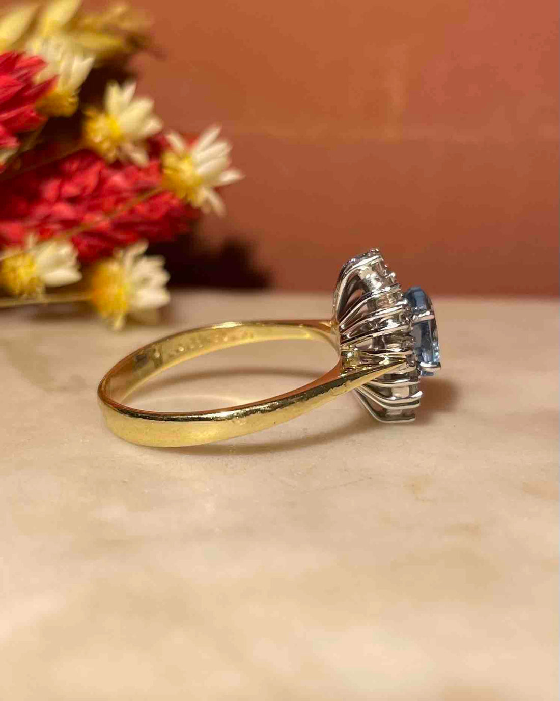 Bague Marguerite Aigue-Marine et Diamants &quot;Aude&quot;