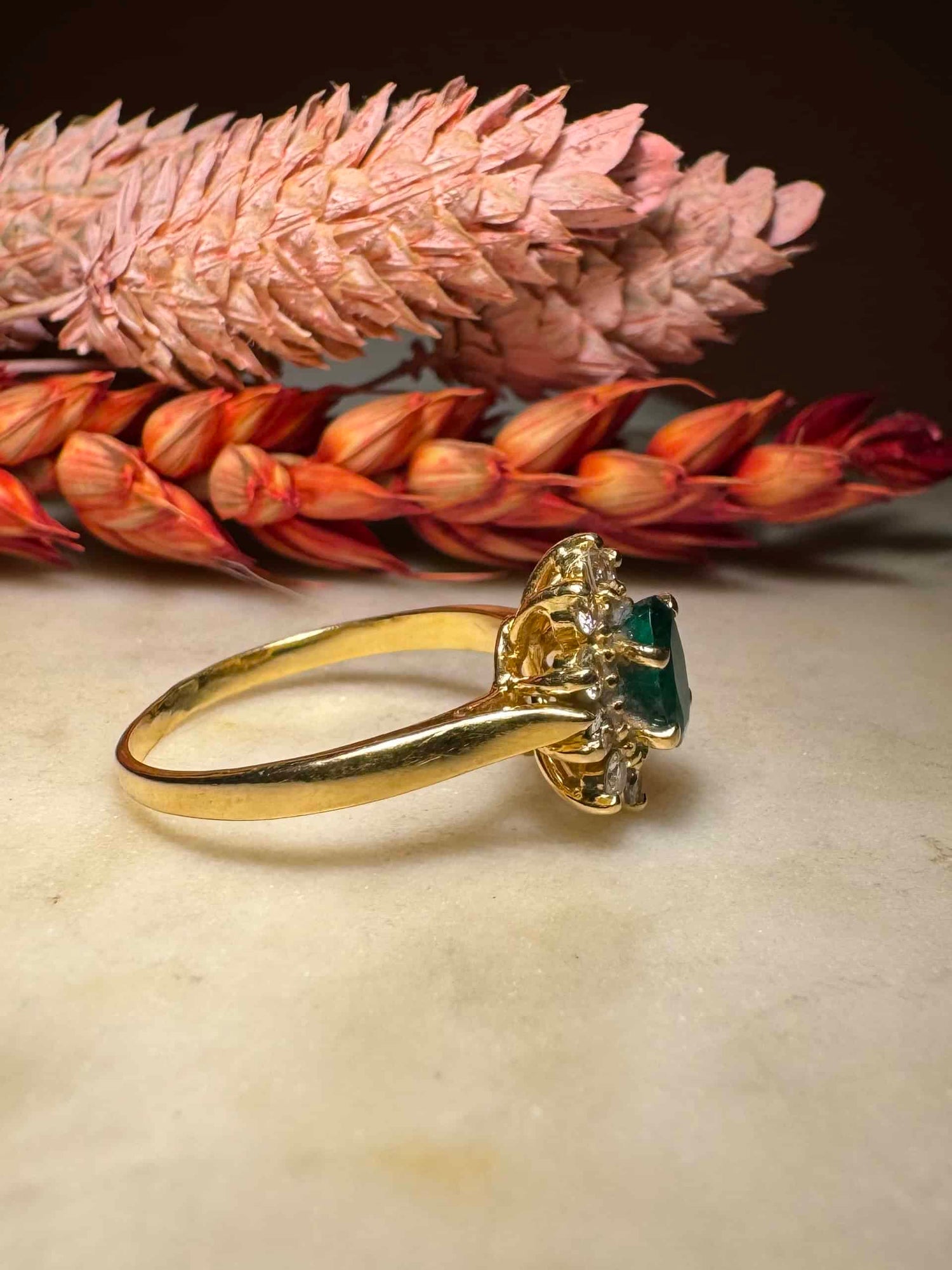 Bague Marguerite Émeraude 0.50 carat &amp; Diamants  &quot;Reyhan&quot;