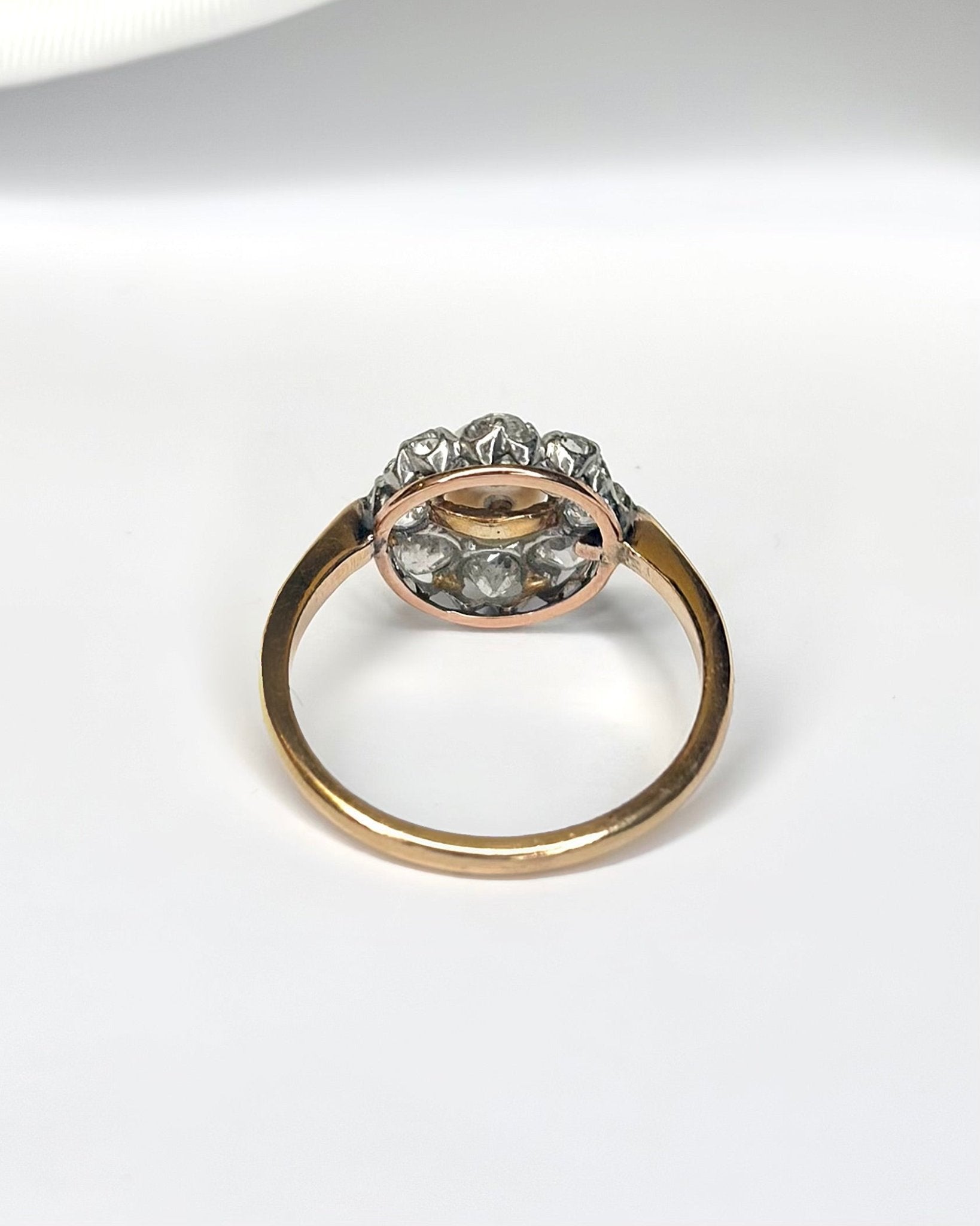 Bague Marguerite Perle &amp; Diamants 0.48 carat "Manna" - Elliade Paris
