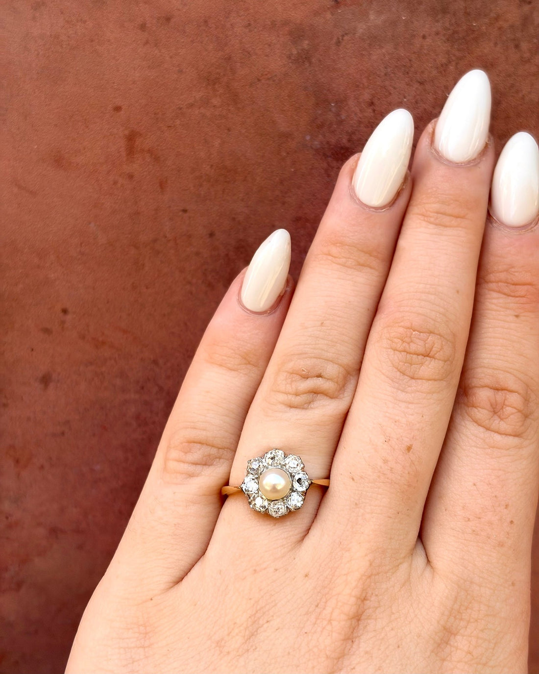 Bague Marguerite Perle &amp; Diamants 0.48 carat "Manna" - Elliade Paris