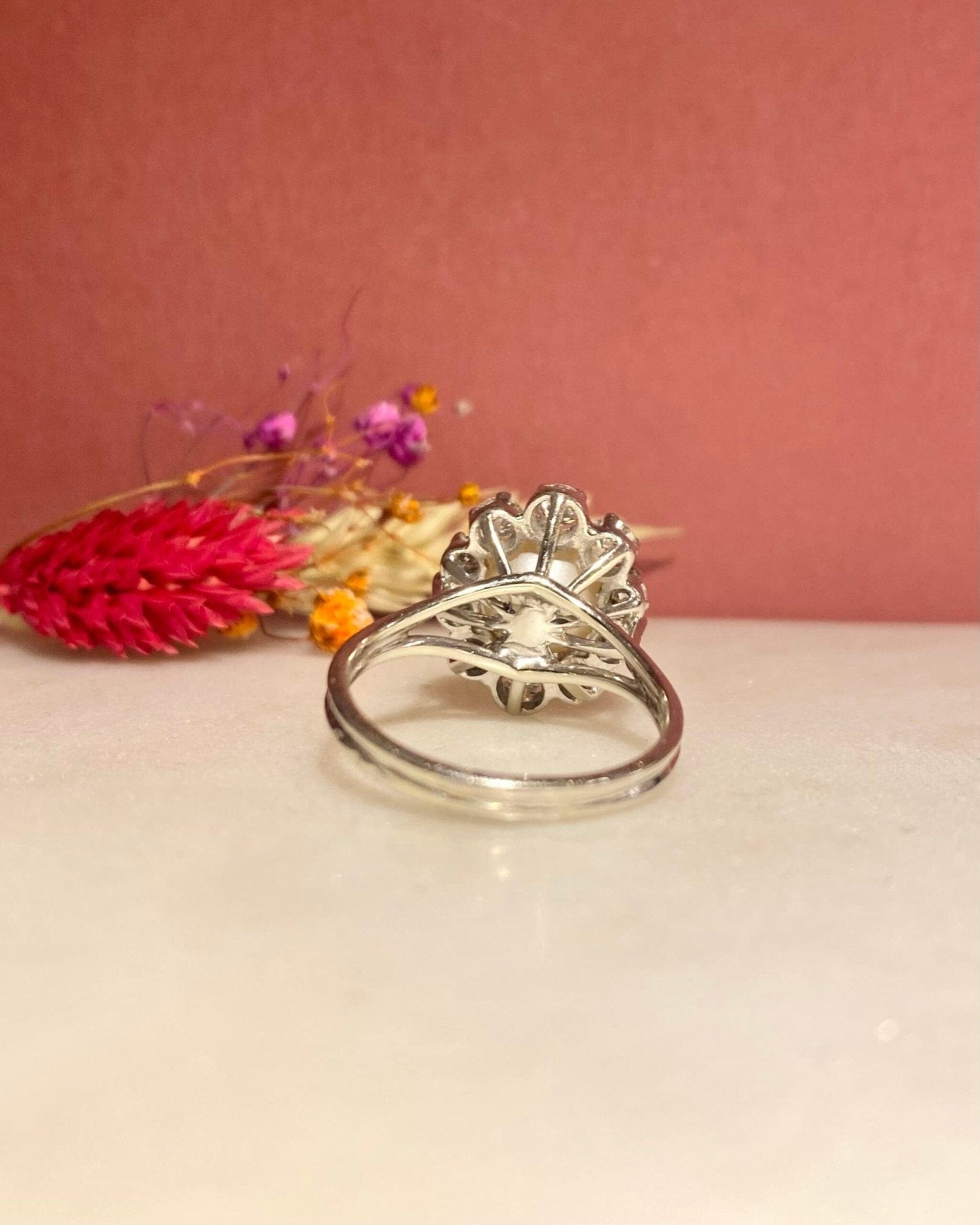 Bague Marguerite Perle &amp; Diamants 1 carat "Loeva" - Elliade Paris