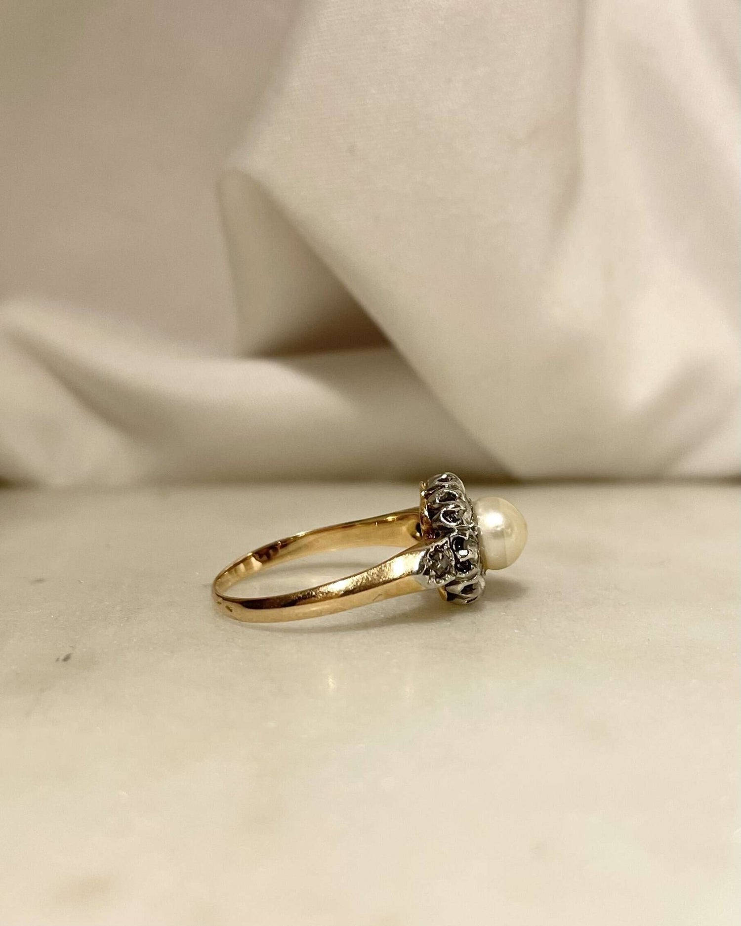 Bague Marguerite Perle &amp; Diamants &quot;Isaé&quot; - Elliade Paris