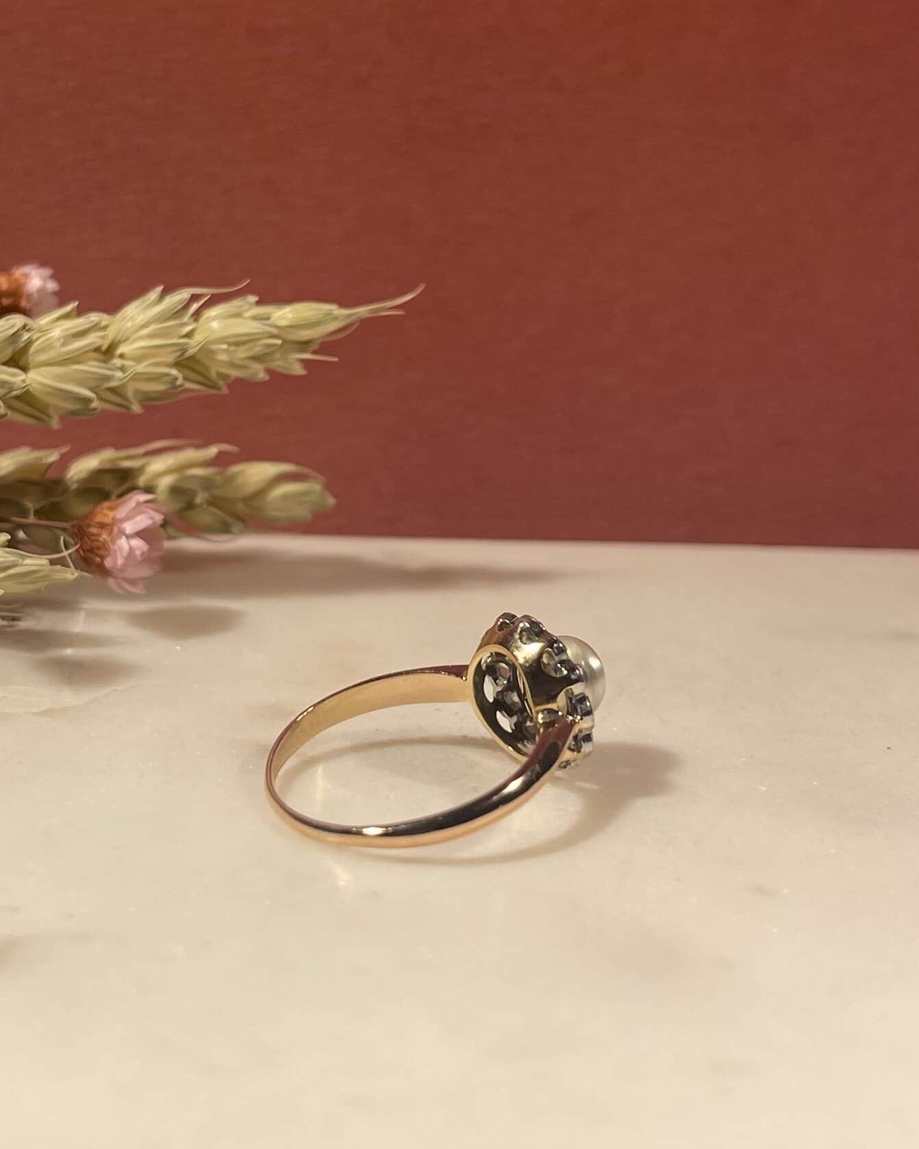 Bague Marguerite Perle &amp; Diamants "Paige" - Elliade Paris