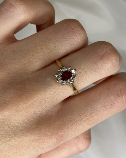 Bague Marguerite Rubis 0.48 carat &amp; Diamants "Nadia" - Elliade Paris