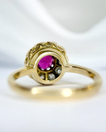 Bague Marguerite Rubis 0.50 carat &amp; Diamants 0.40 carat "Marjolaine" - Elliade Paris