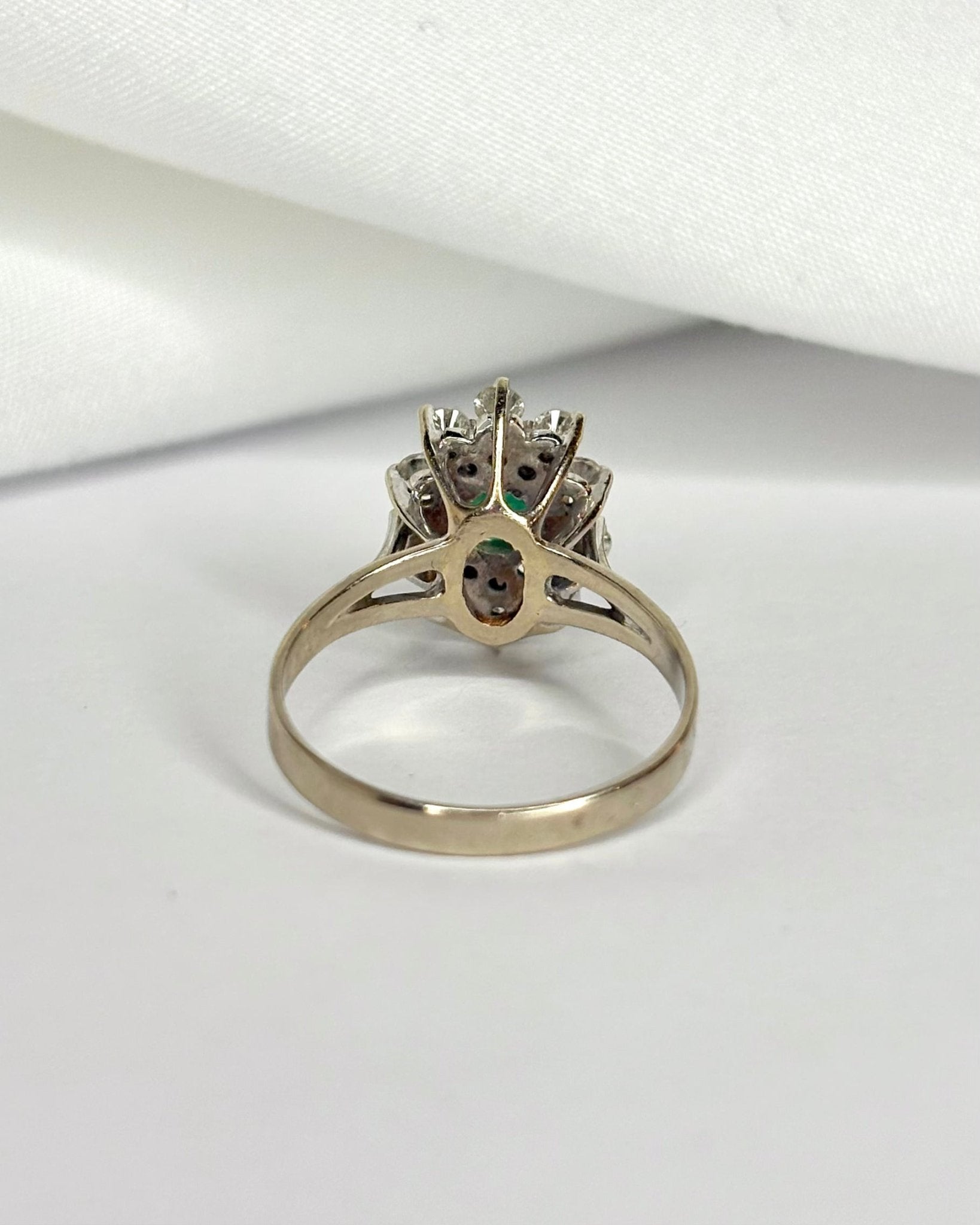 Bague Marguerite Rubis 0.57 carat &amp; Diamants "Tania" - Elliade Paris