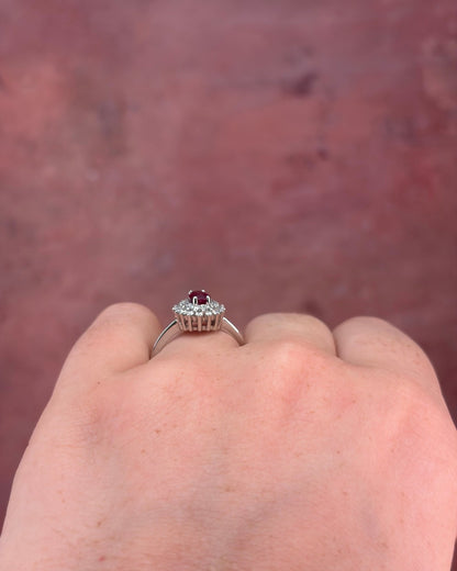Bague Marguerite Rubis 0.58 carat &amp; Diamants 0.27 carat "Cristella" - Elliade Paris