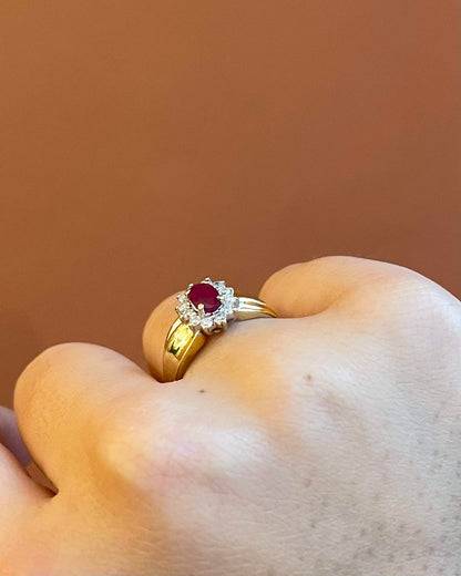 Bague Marguerite Rubis 0.60 carat &amp; Diamants &quot;Charlize&quot; - Elliade Paris