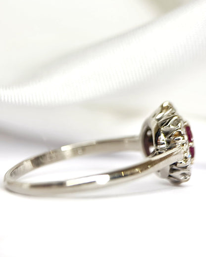Bague Marguerite Rubis 0.60 carat &amp; Diamants "Somia" - Elliade Paris