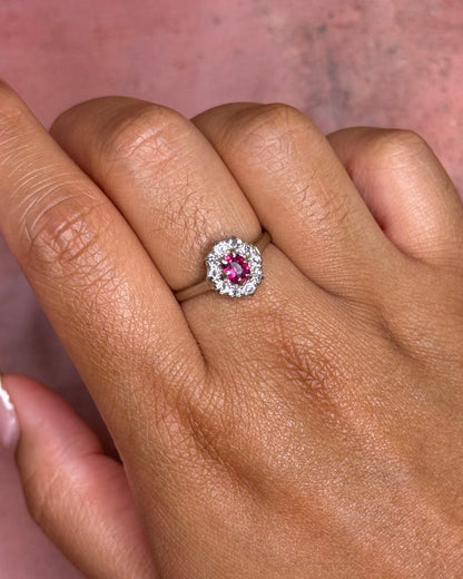 Bague Marguerite Rubis 0.60 carat &amp; Diamants "Somia" - Elliade Paris